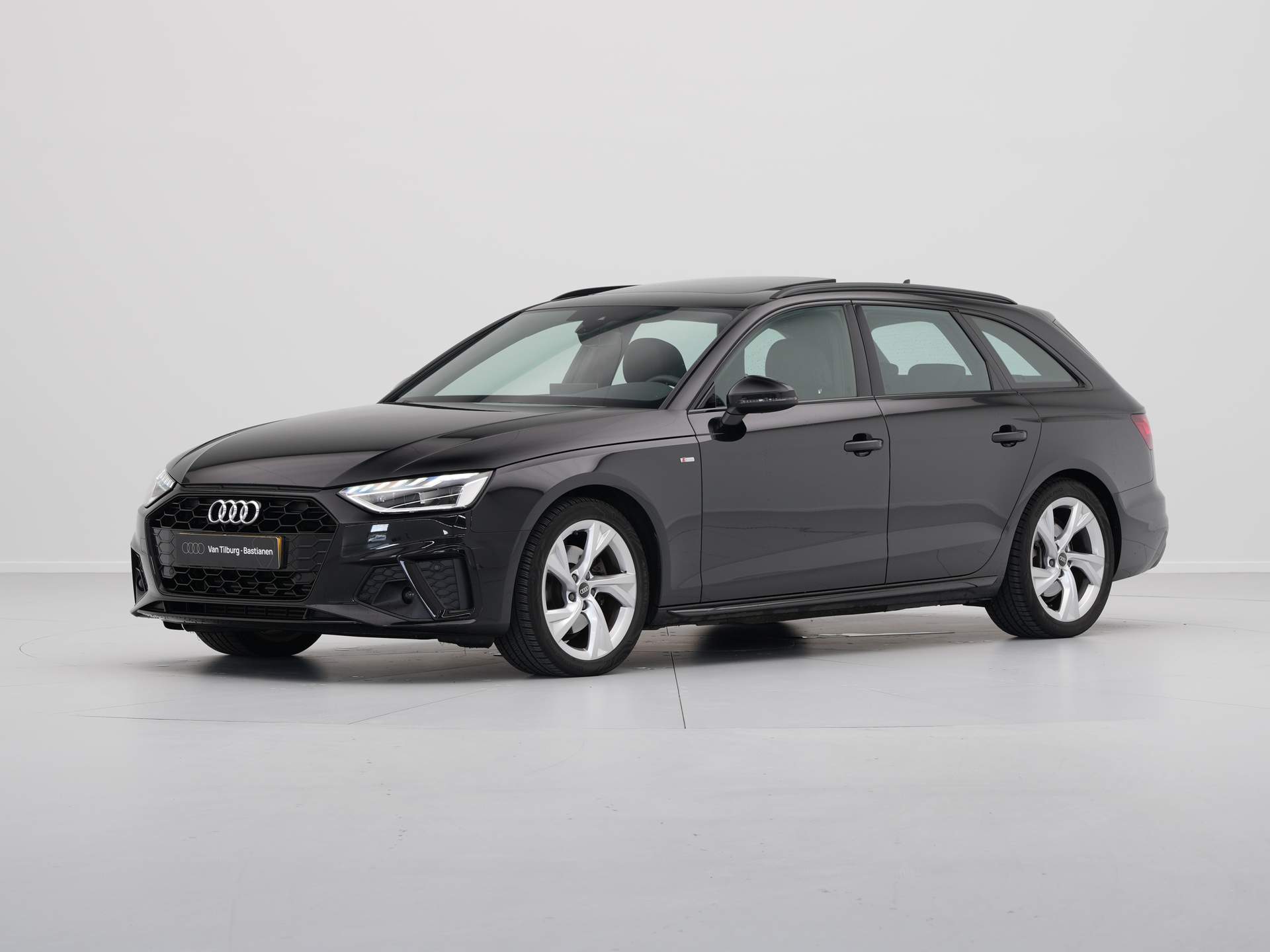 Audi - A4 Avant 35 TFSI S edition - 2023