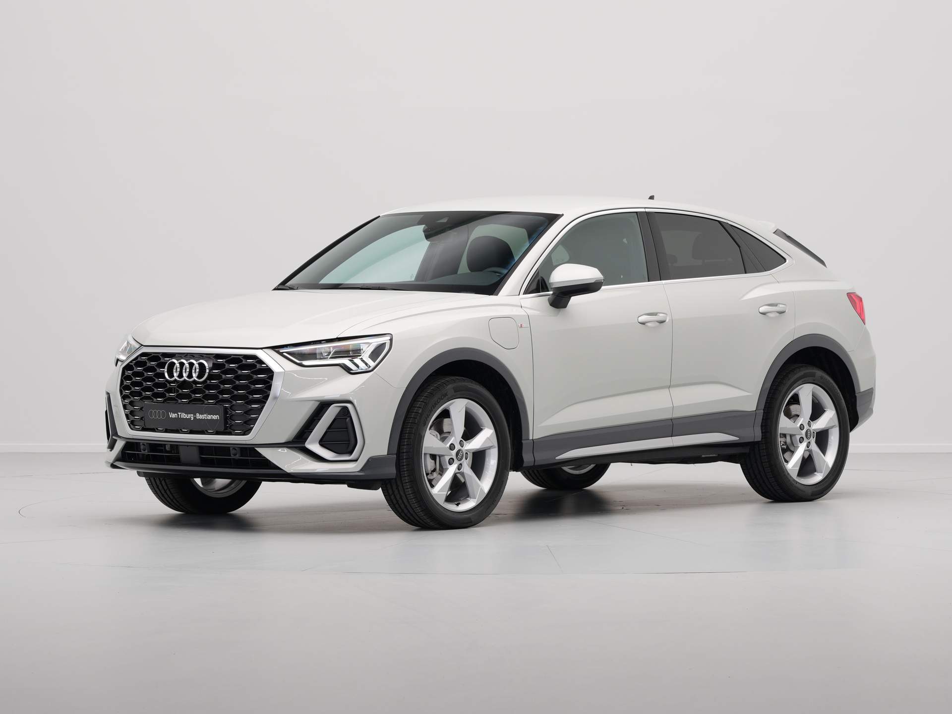 Audi - Q3 Sportback 45 TFSI e 245 pk S-Tronic S line Edition - 2023