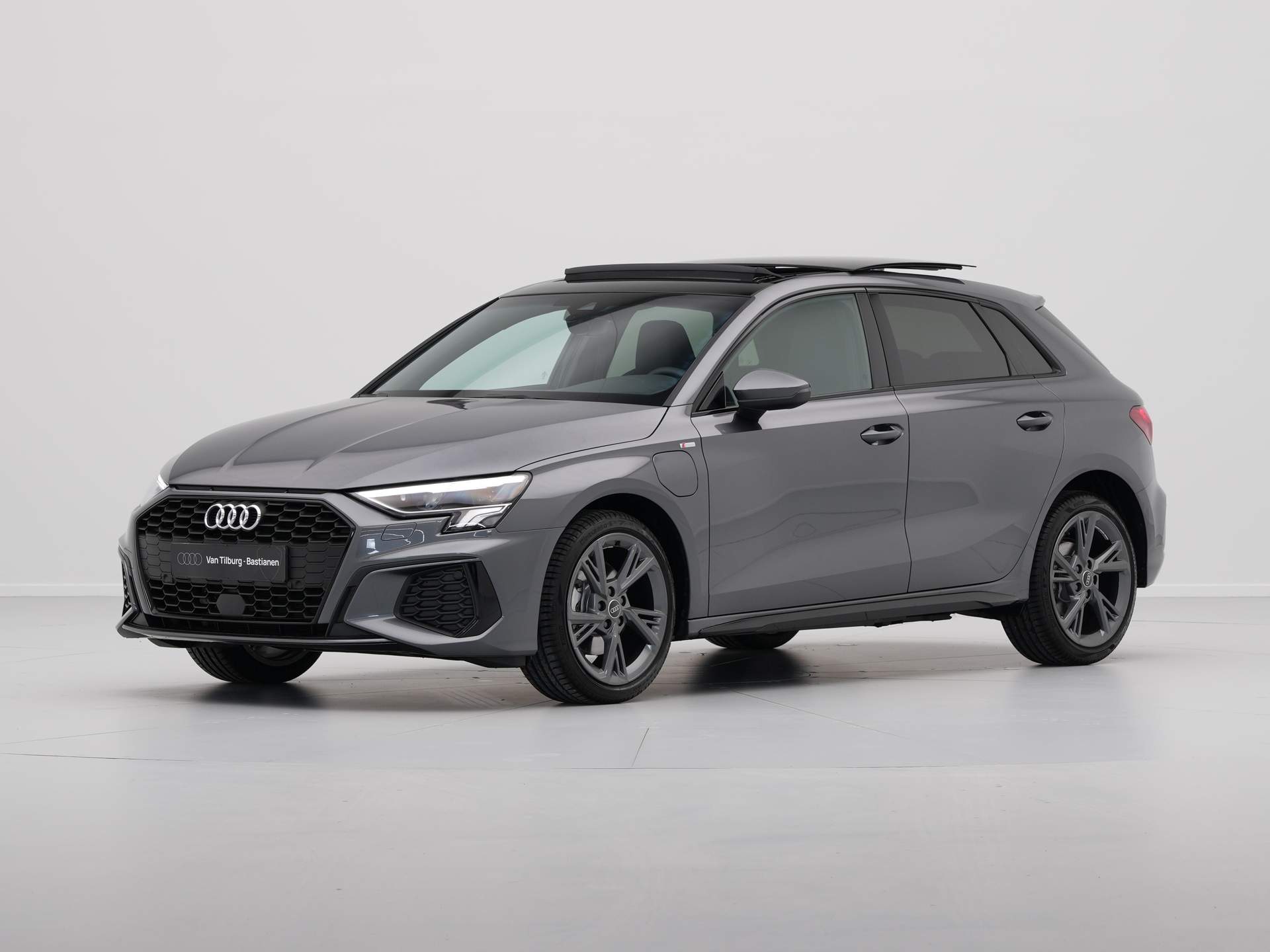 Audi - A3 Sportback 40 TFSI e Edition - 2023