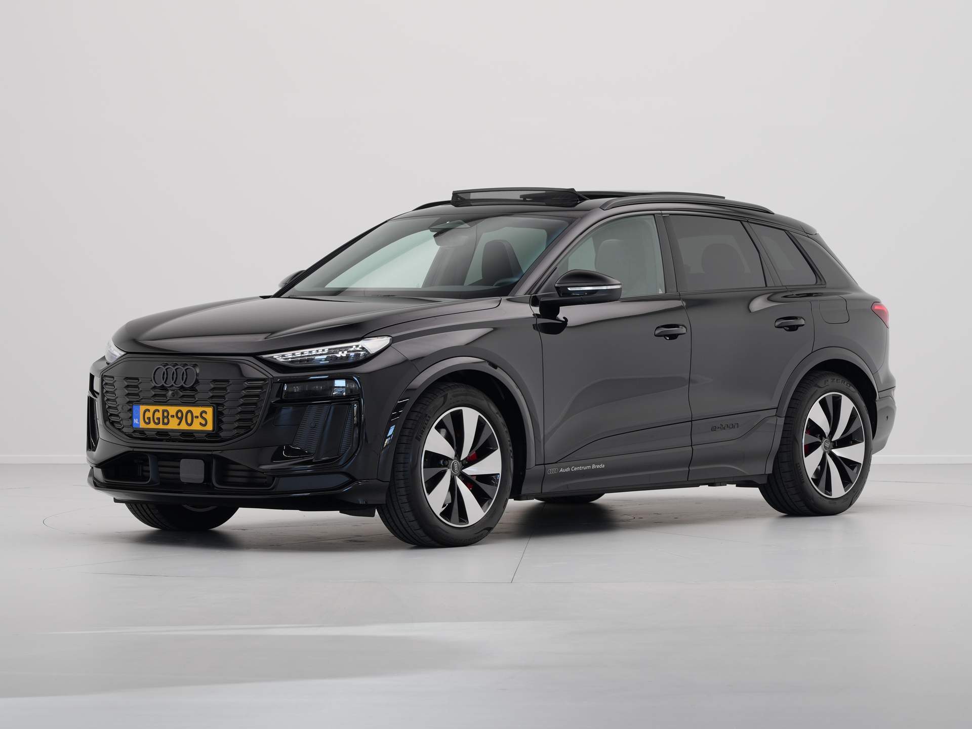 Audi - Q6 e-tron First Edition Plus 100 kWh - 2024