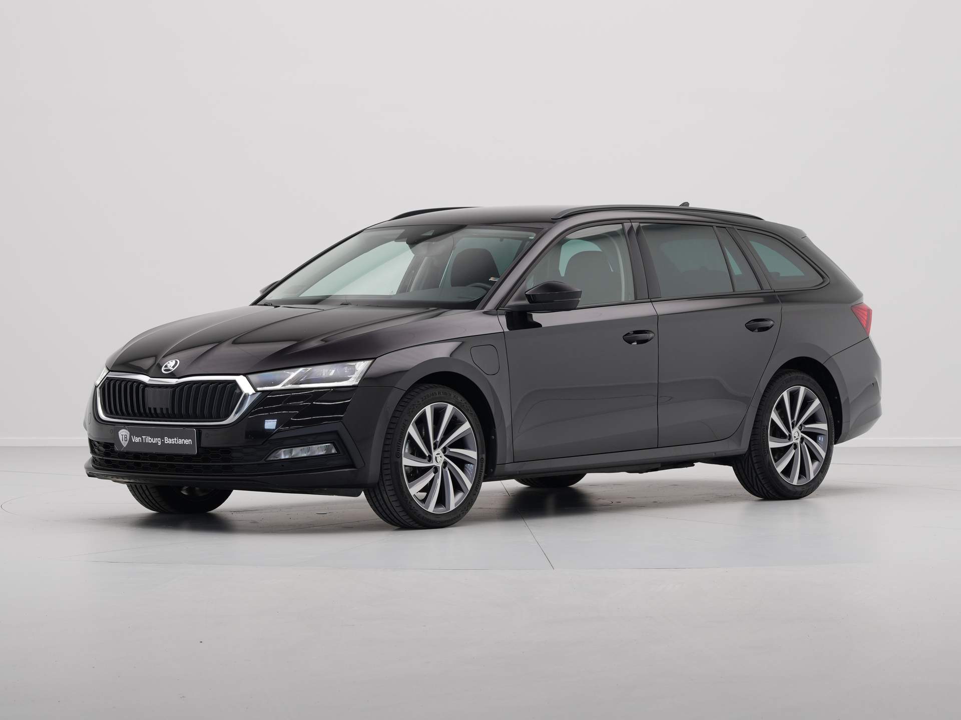 Škoda - Octavia Combi 1.4 TSI iV PHEV Business Edition - 2022