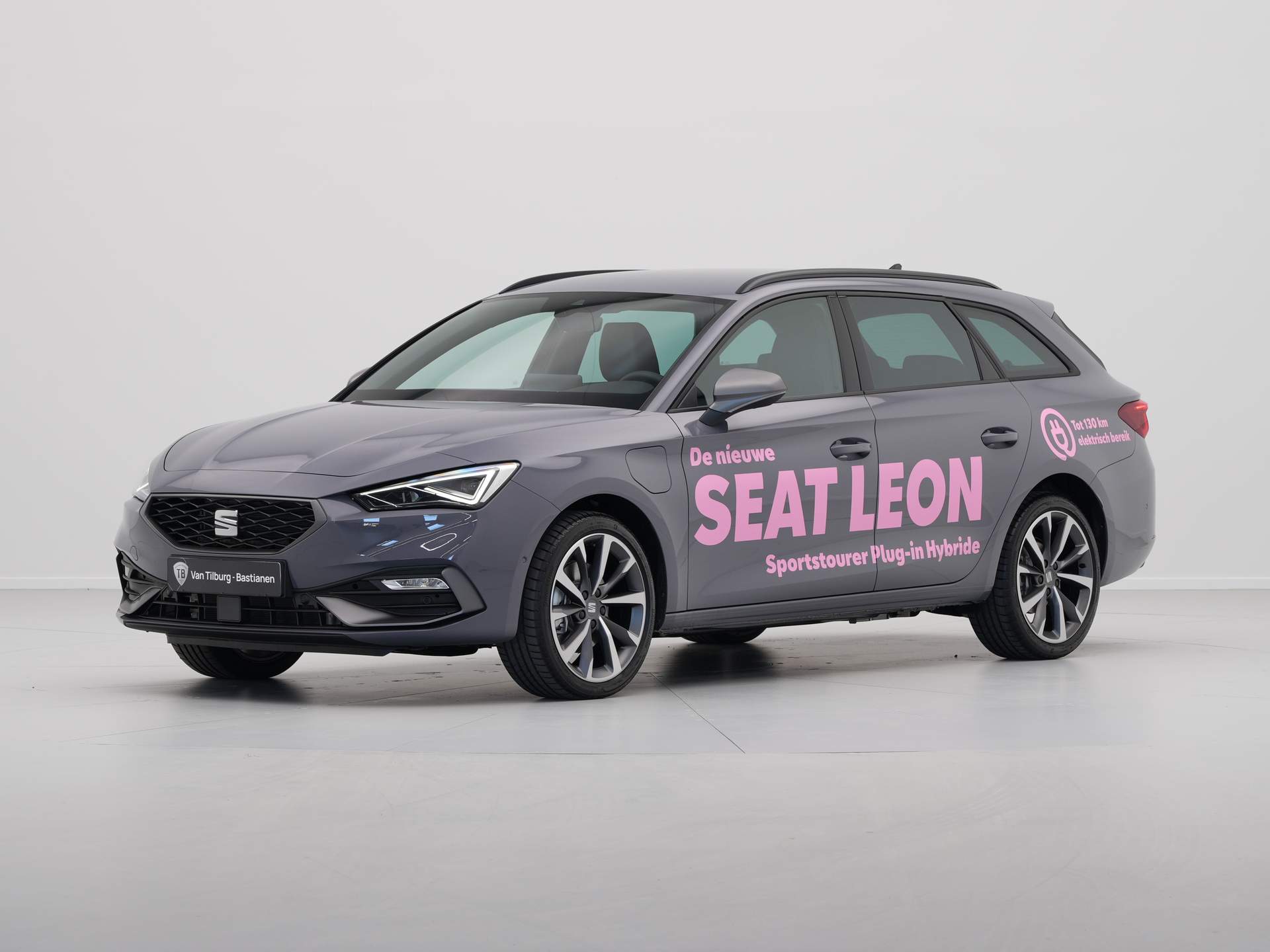 SEAT - Leon Sportstourer 1.5 TSI e-Hybrid FR PHEV First Edition - 2024