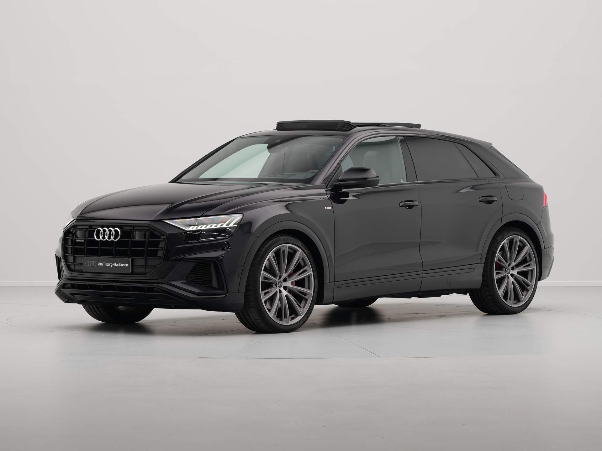 Audi - Q8 60 TFSI e 340 kW / 462 pk - 2021