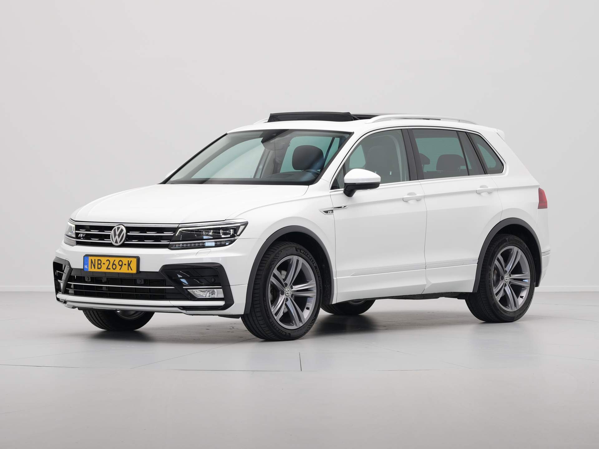 Volkswagen - Tiguan 1.4 TSI 150pk DSG Highline R-Line - 2017